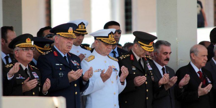 Demokrasi Şehidi Özel Harekatçı Polis Son Yolculuğuna Uğurlandı