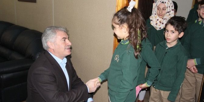 Dede Korkut Kolejinden Başkan Memiş’e Ziyaret