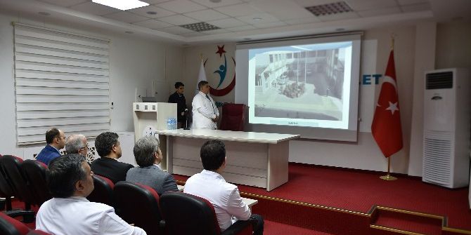 Vali Tuna Hastane Gezilerine Devam Ediyor