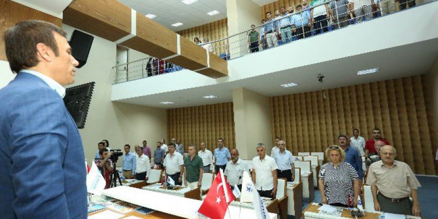 Canik Belediyesi Darbe Şehitlerinin Adını Yaşatacak