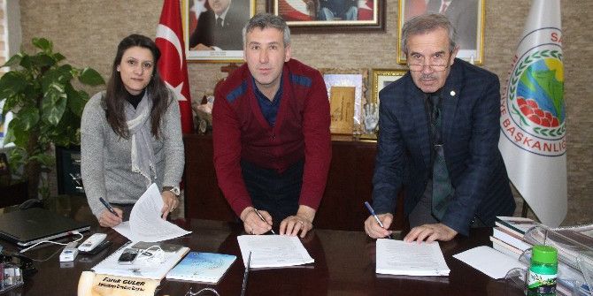 Sarıcakaya’da Toplu Sözleşme Sevinci