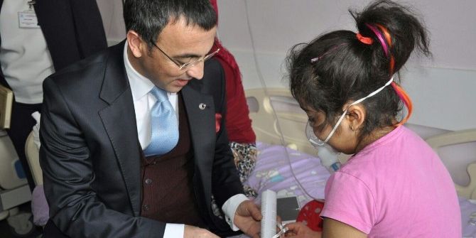 Milas’ta Tedavi Gören Öğrencilere Karne Hediyesi