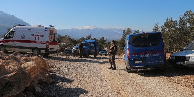 Komşusunu Öldürüp İntihar Etti