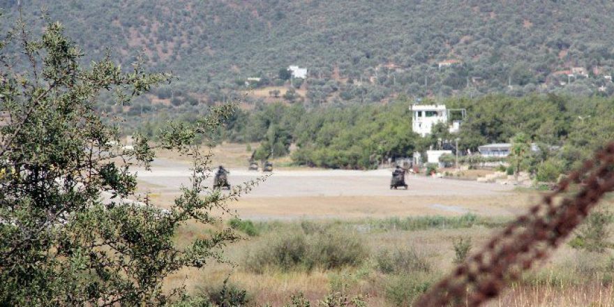 Askerler Darbecilerin Helikopterlerine Yakıt Vermemek İçin Tankerlerin Lastiklerini Patlattı