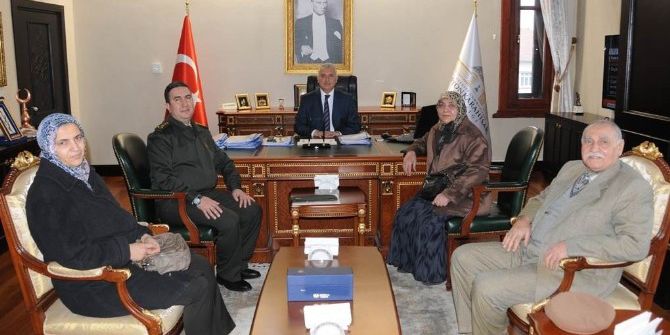 Kore Şehidinin Kızlarından Vali Yıldırım’a Ziyaret