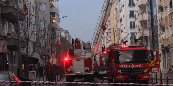 Müftülüğün Personel Binasında Korkutan Yangın