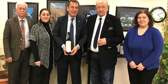 Milas Zeytinyağında Mitso Ve Tariş İşbirliği