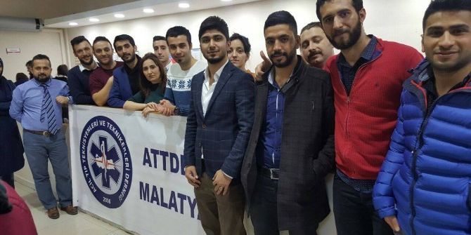 Sağlıkçılar Kan Bağışına Koştu