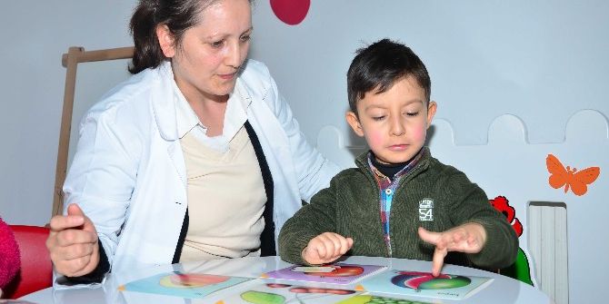 Nezaket Eğitim Merkezinde Sihirli Dokunuş