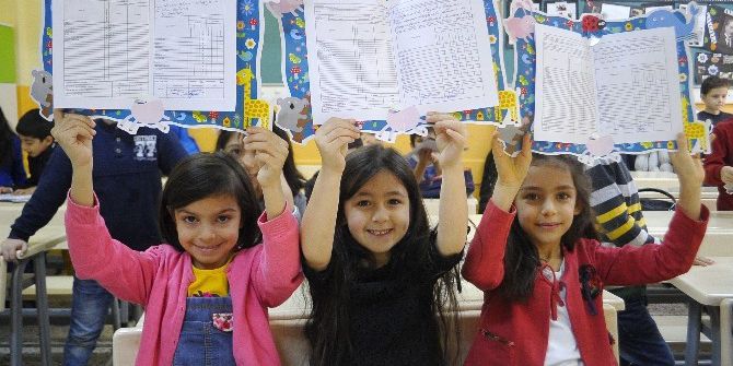 18 Milyon Öğrenci Karne Aldı