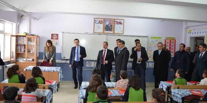 Adilcevaz’da Karne Sevinci