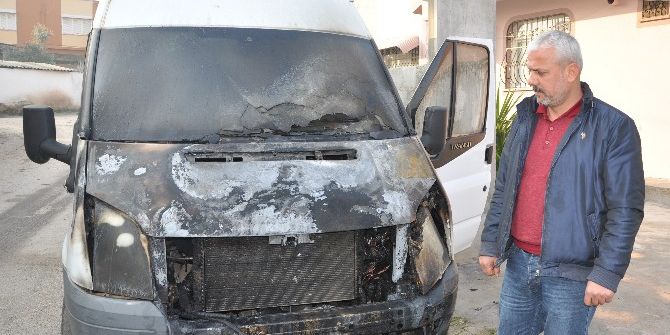 Hatay’da 10 Araç Kundaklandı