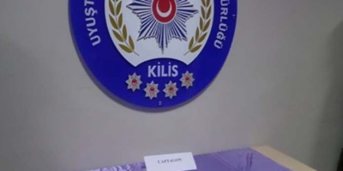 Uyuşturucu Hap Operasyonunda Gözaltına Alınan 3 Suriyeli Şahıs Tutuklandı