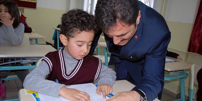 Salihli’de 27 Bin Öğrenci Yarıyıl Tatiline Çıktı