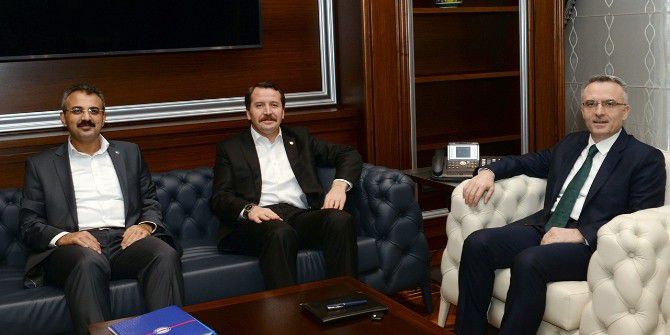 Büro Memur-sen’in Girişimleriyle Fazla Mesai Ücreti Ödenmesinin Önü Açıldı