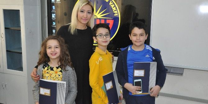 Gaziantep Kolej Vakfı’nda Karne Heyecanı