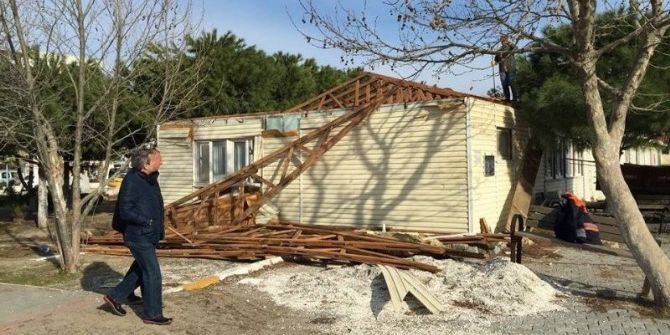 Avşa’da Değişim Çalışmaları Sürüyor