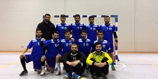 Adıyaman Üniversitesi Hentbol Takımı Yarı Finale Yükseldi