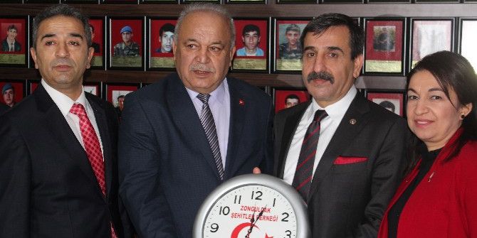 Kahveci, Meclisteki Anayasa Çalışmalarını Değerlendirdi