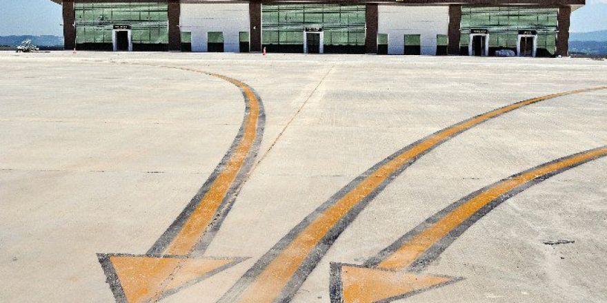 Kastamonu Havalimanına 3 Yılda 30 Milyon Liralık Yatırım Yapılacak