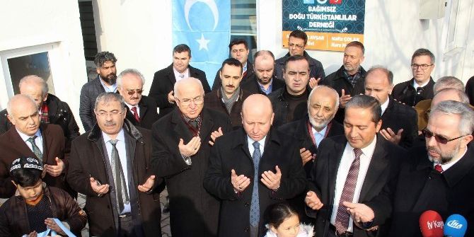 Bağımsız Doğu Türkistanlılar Derneği Abdülmecit Avşar Kültür Evi Açıldı