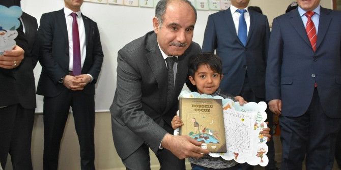 Karabük’te 37 Bin 499 Öğrenci Yarı Yıl Karnelerini Aldı