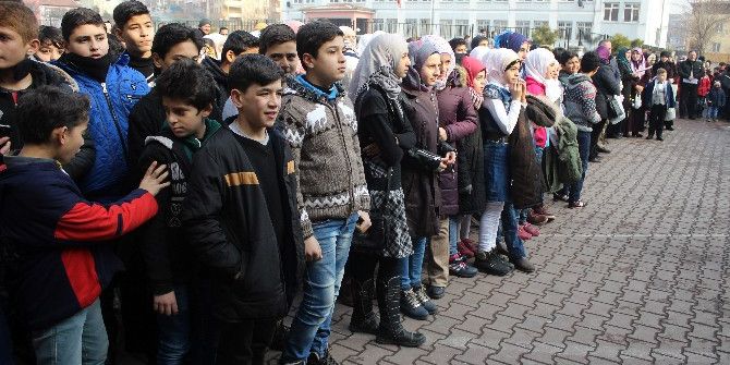 Kayseri’de 6 Bin 833 Suriyeli Öğrenci Karne Heyecanı Yaşadı