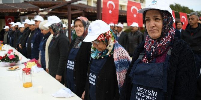 Eğitimlerini Tamamlayan Üreticiler Sertifikalarını Aldı