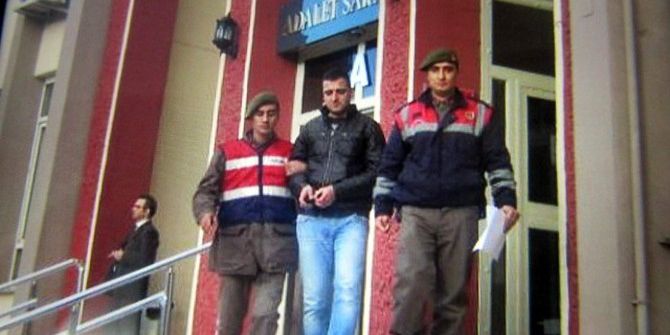 Sahte Binbaşı Askeri Üniformayla Dolandırdı