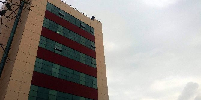 Hastanenin Çatısına Çıkıp İntihara Kalkıştı