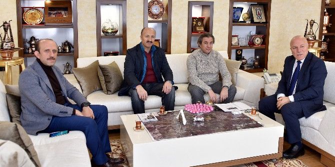 Beyoğlu Ve Sultangazi Belediye Başkanları Başkan Sekmen’i Ziyaret Etti