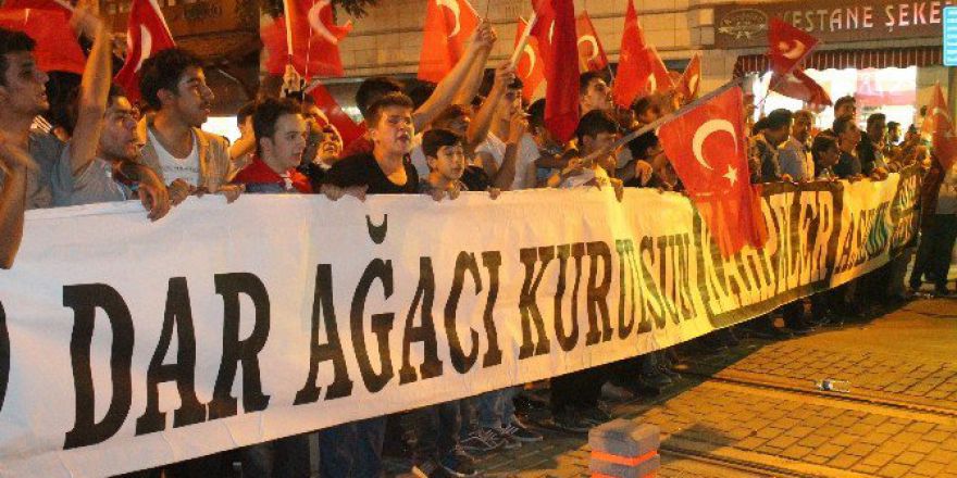 Konya’da Darbe Girişimine Tepki