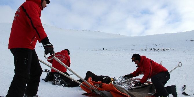 Palandöken’de Jak Ekiplerinin Tatbikatı Nefes Kesti