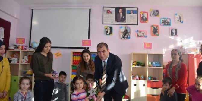 Tut İlçesinde 2 Bin Öğrenci Karne Sevinci Yaşadı