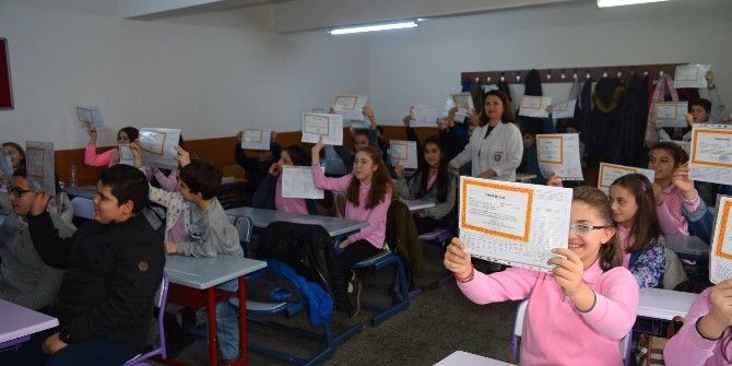 Afyonkarahisar’da, 133 Bin 800 Öğrenci Yarıyıl Tatiline Girdi