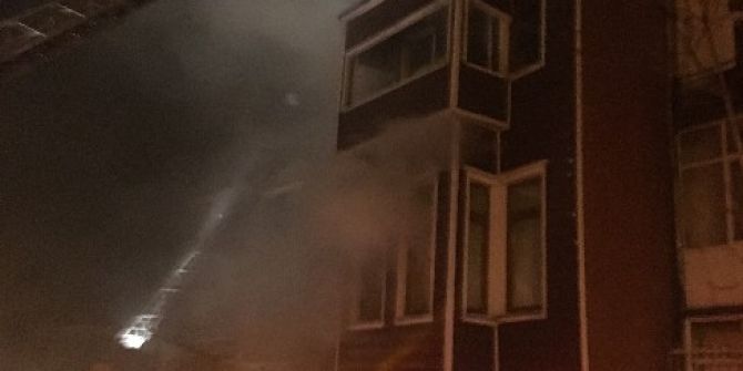 Beşiktaş’ta Korkutan Ahşap Bina Yangını