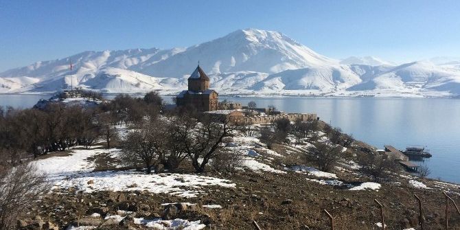 Akdamar Adası’ndaki Tavşanlar Yeniden Toplanacak