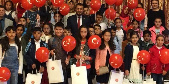 Milletvekili Açıkgöz, Öğrencilere Karne Mesajı Yayımladı