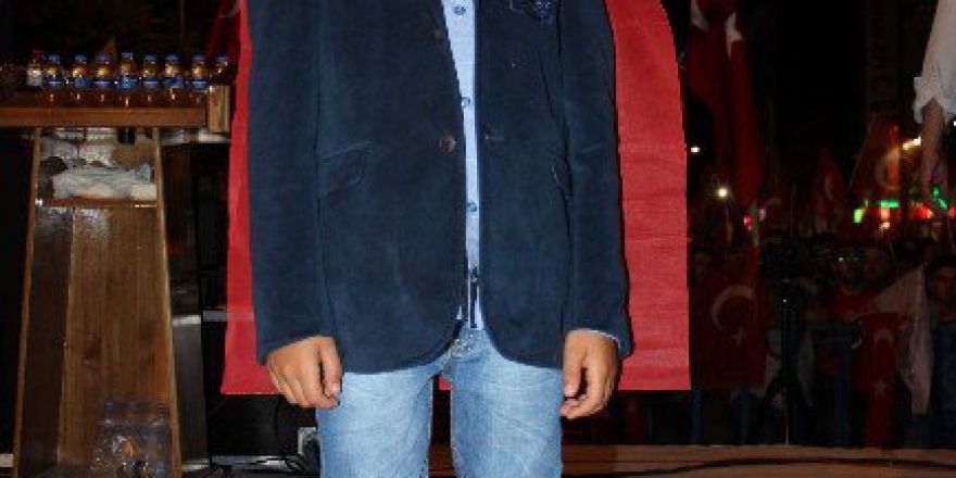 Nevşehir’de Vatandaşlar Demokrasi Nöbetine Devam Ediyor