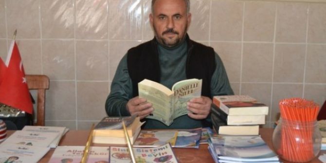 Kitap Aşığı Muhtar