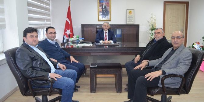 Kaymakam Güven Ak Partilileri Ağırladı