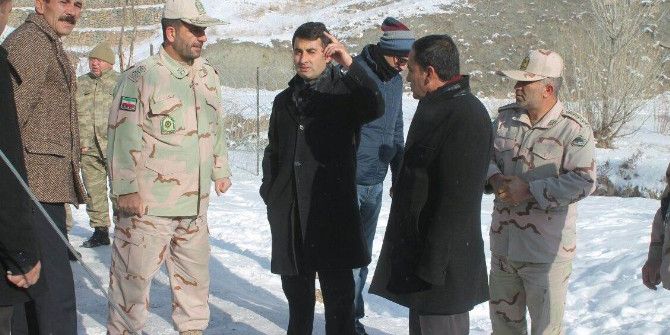 Saray Kaymakamı Bayır, İran Heyeti İle Bir Araya Geldi