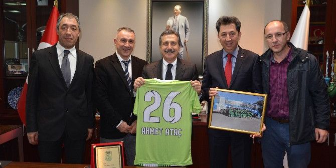 Dsi Bentspor’dan Başkan Ataç’a Plaket