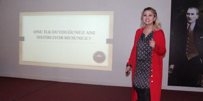 Anaokulu Öğrencilerinin Annelerine "21. Yüzyılda Anne Olmak" Konulu Söyleşi