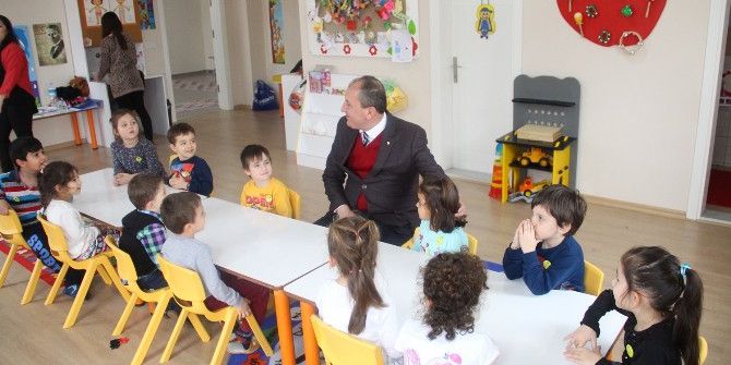 Miniklerin İlk Karne Heyecanı