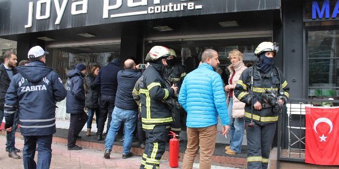 Gelinlik Dükkanında Yangın
