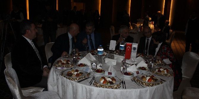 Kayseri Protokolü ’Dostluk, Birlik Ve Beraberlik’ Gecesinde Buluştu