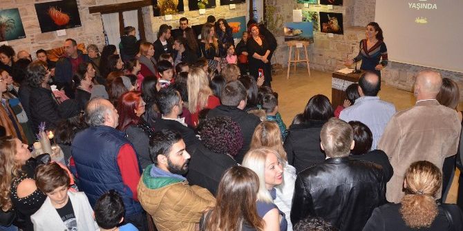 Kuşadası Belediye Tiyatrosu 2 Yaşında