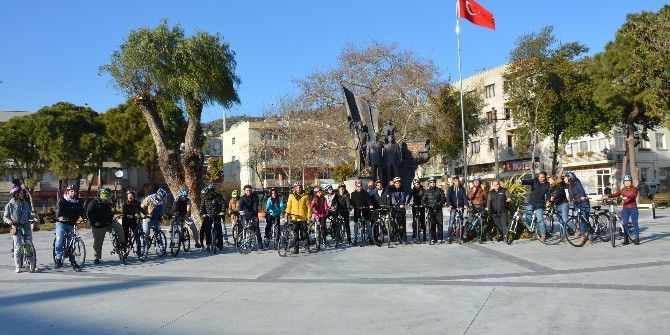 Dört Ülkeden Gençler Sağlık Ve Bisiklet İçin Söke’de Buluştu
