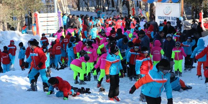 Çocuklara Yarıyıl Tatili Hediyesi Kayak Kursu